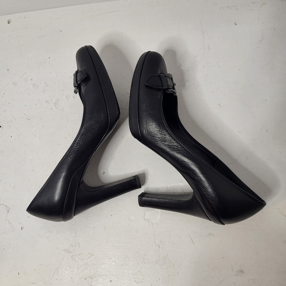 Fendi Womens Leather Almond Toe Stiletto Heel Buckle Strap Black Pumps Size 37.5 - Picture 9 of 16